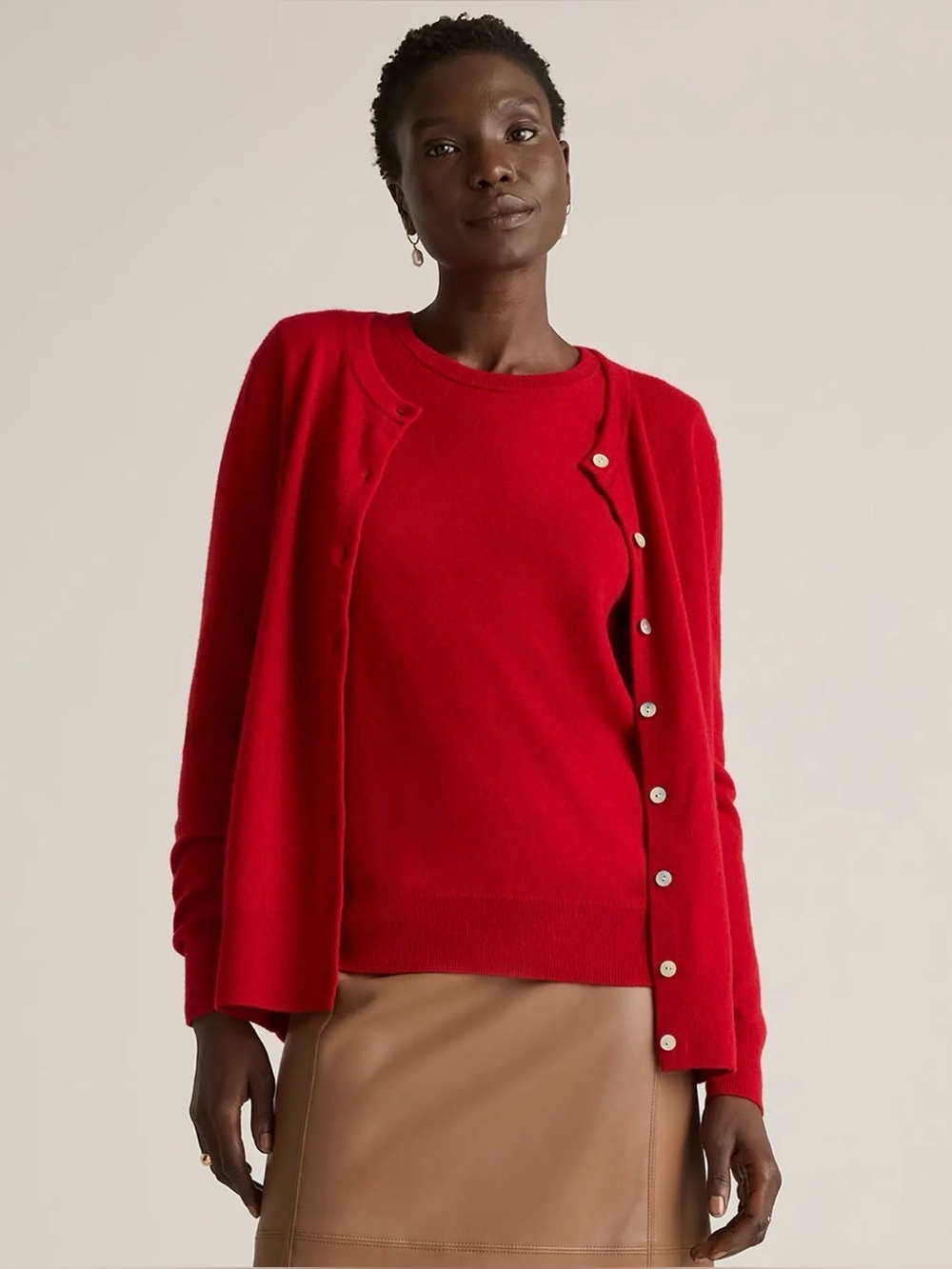 Quince Classic Red Button-Down Cashmere Cardigan size large - Picture 2 of 7